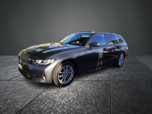 2021  BMW 318d Avantage Touring MHEV [ibrido Diesel]